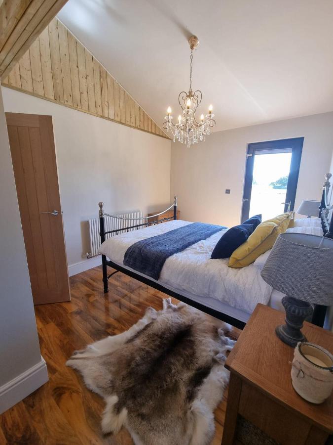 Immaculate 4-bed Private Luxury Near York