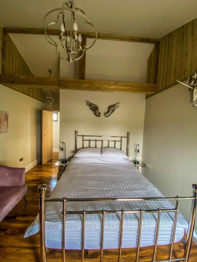 Immaculate 4-bed Private Luxury Near Rumah liburan York